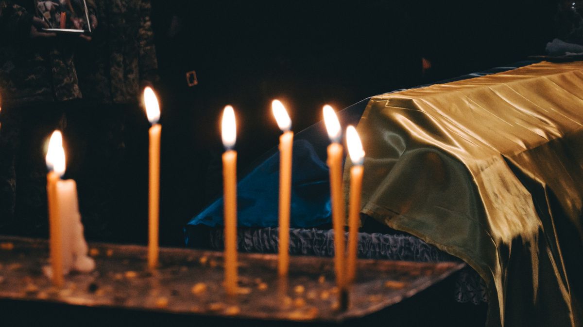 У Нижньому Вербіжі навіки прощались із загиблим воїном Василем Гончаруком 8