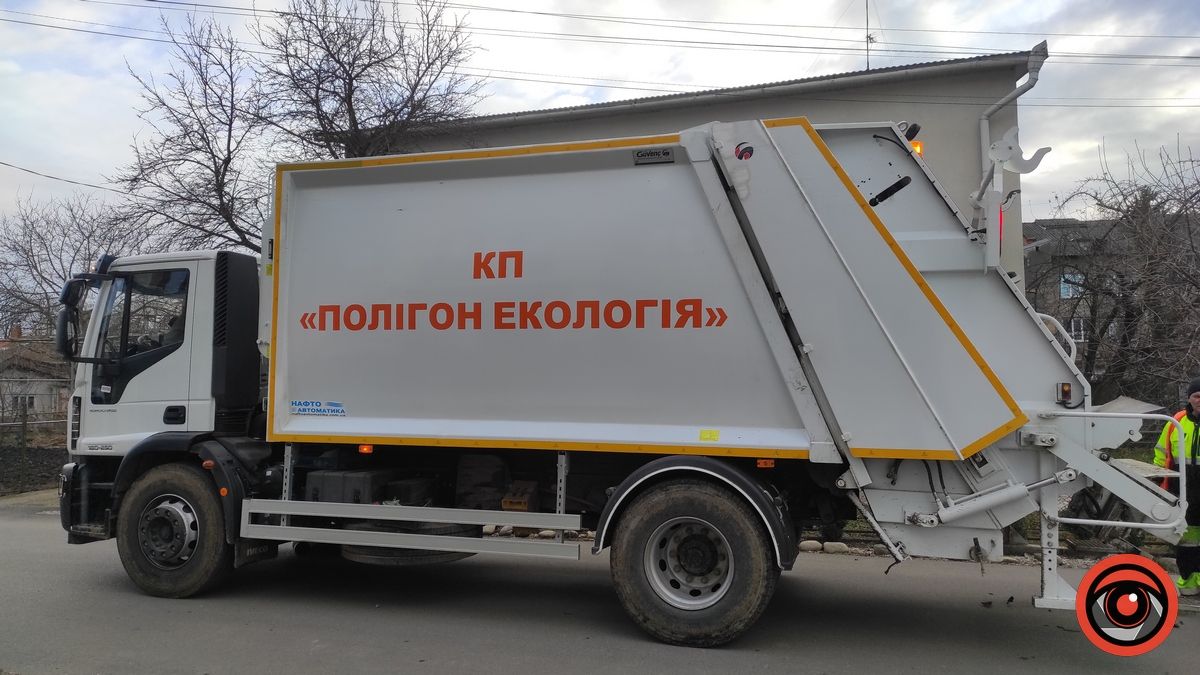 Як виглядає сміттєвоз, який Коломия закупила за понад 6 млн грн 4