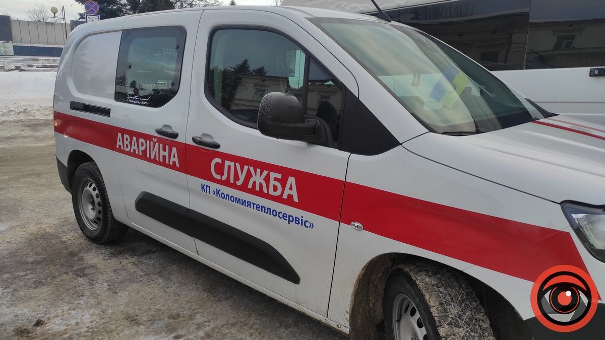 Для комунального підприємства Коломия купила два новесеньких PEUGEOT 2