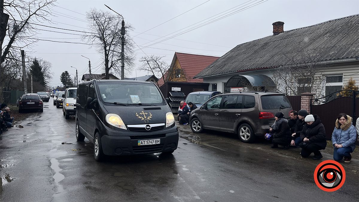 У Воскресинцях зустріли полеглого Олександра Настащука 3