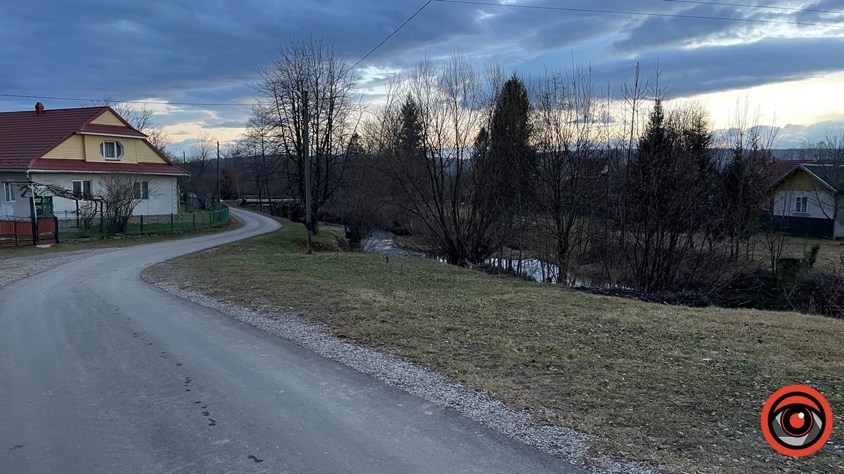 Місце, куди зігнали мешканців Товмачика на масовий розстріл