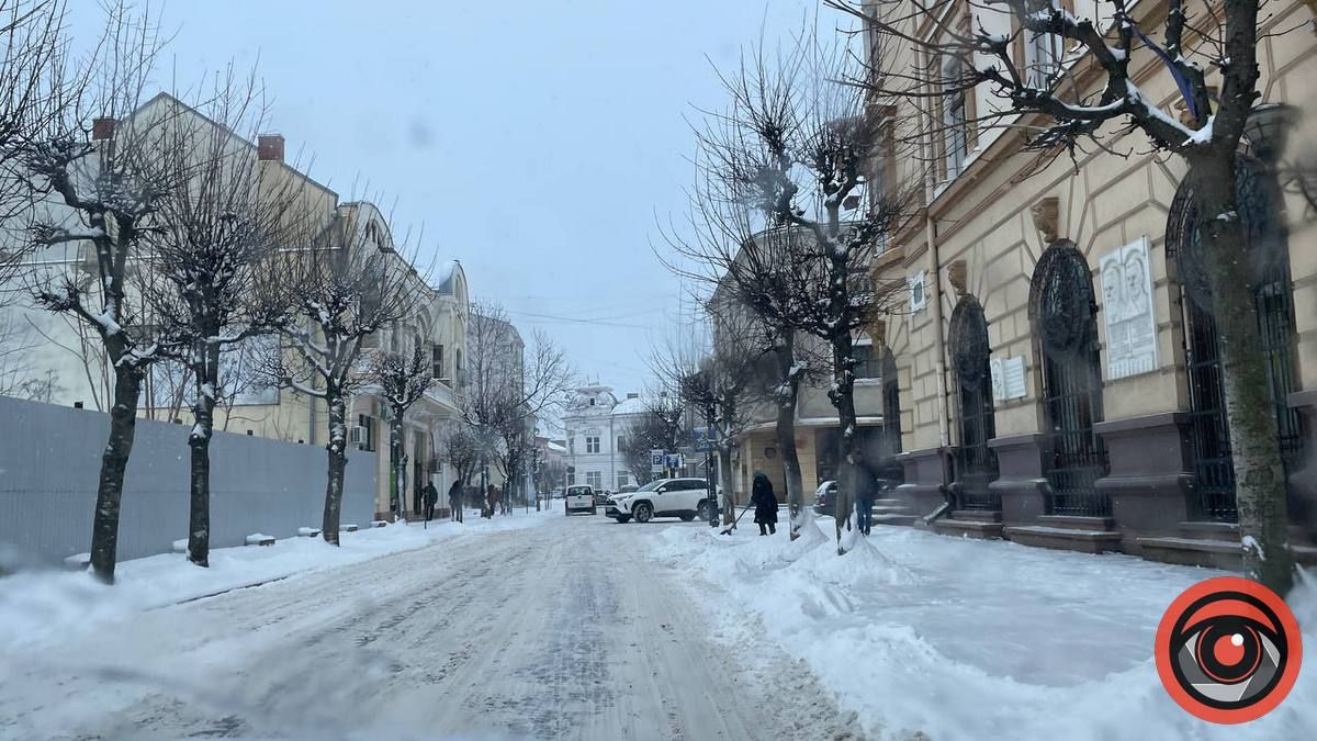 вул Театральна