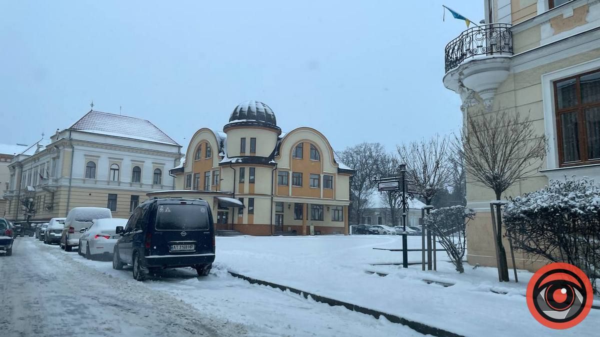 вул Театральна