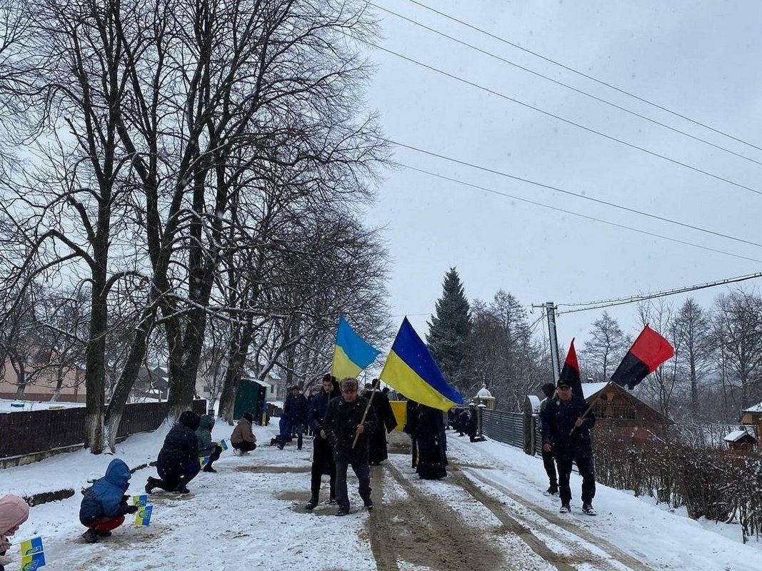 Печеніжинська громада зустріла Героя Руслана Шелембина 2