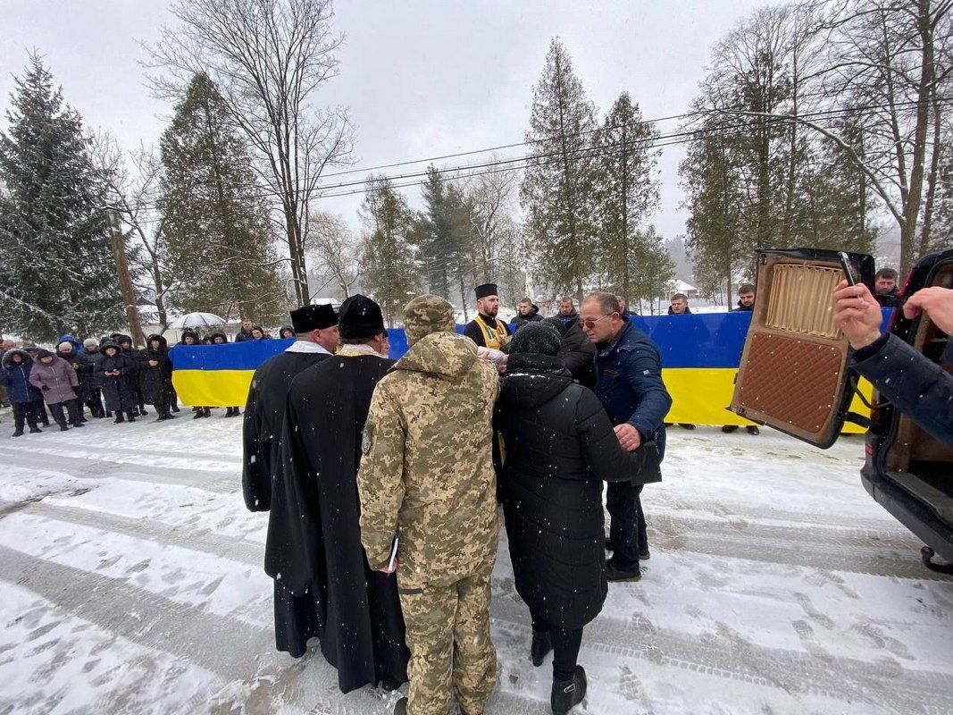 Печеніжинська громада зустріла Героя Руслана Шелембина 5