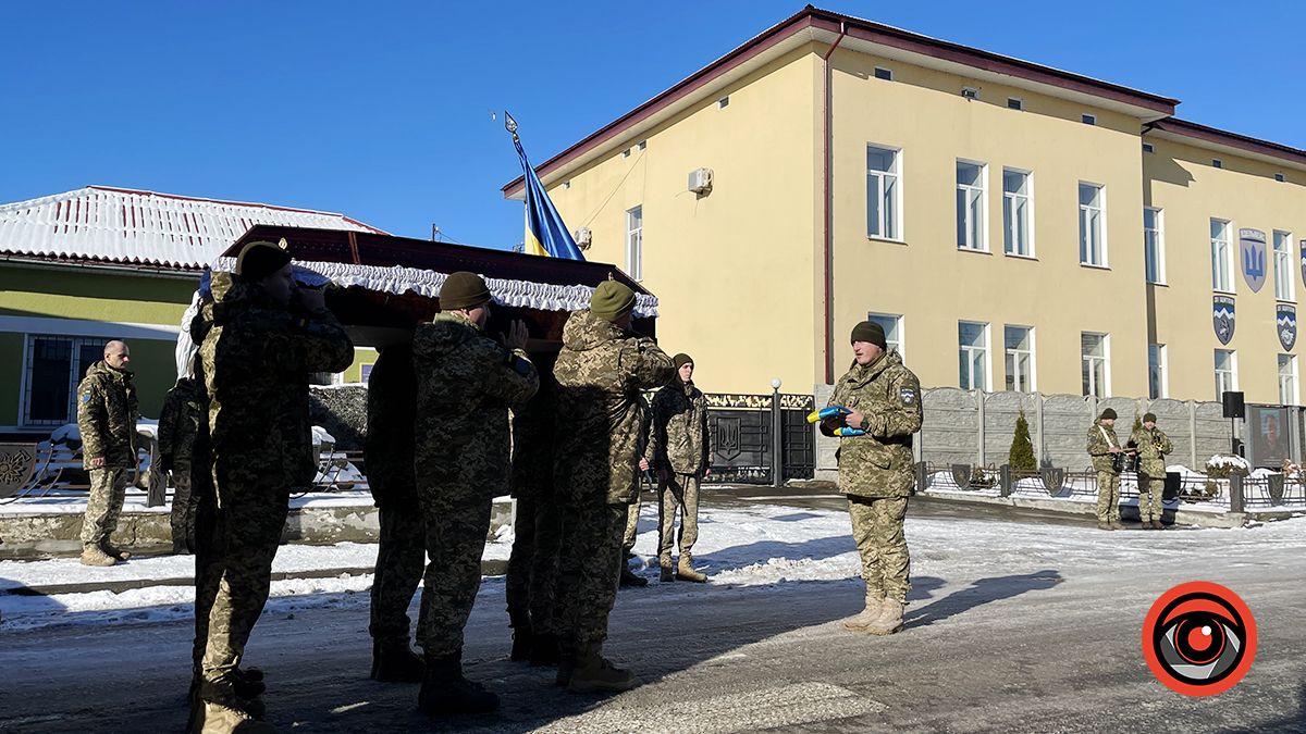 Коломия зустріла загиблого Героя Віталія Івасюка 2