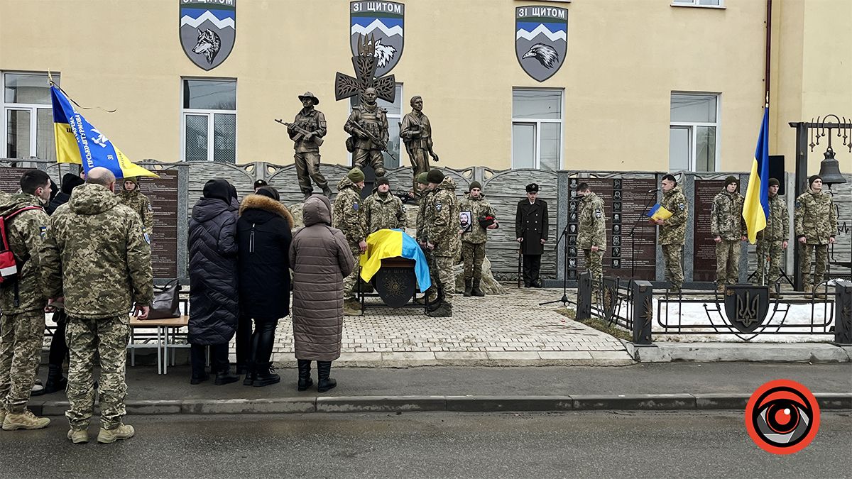 "На щиті" до Коломийщини повернувся Герой Михайло Николайчук 5