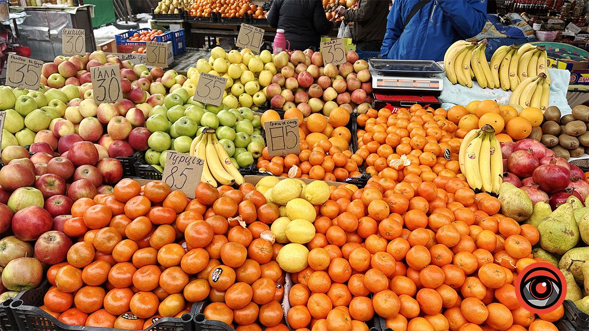 Скільки коштує капуста на ринку в Коломиї посеред зими 4