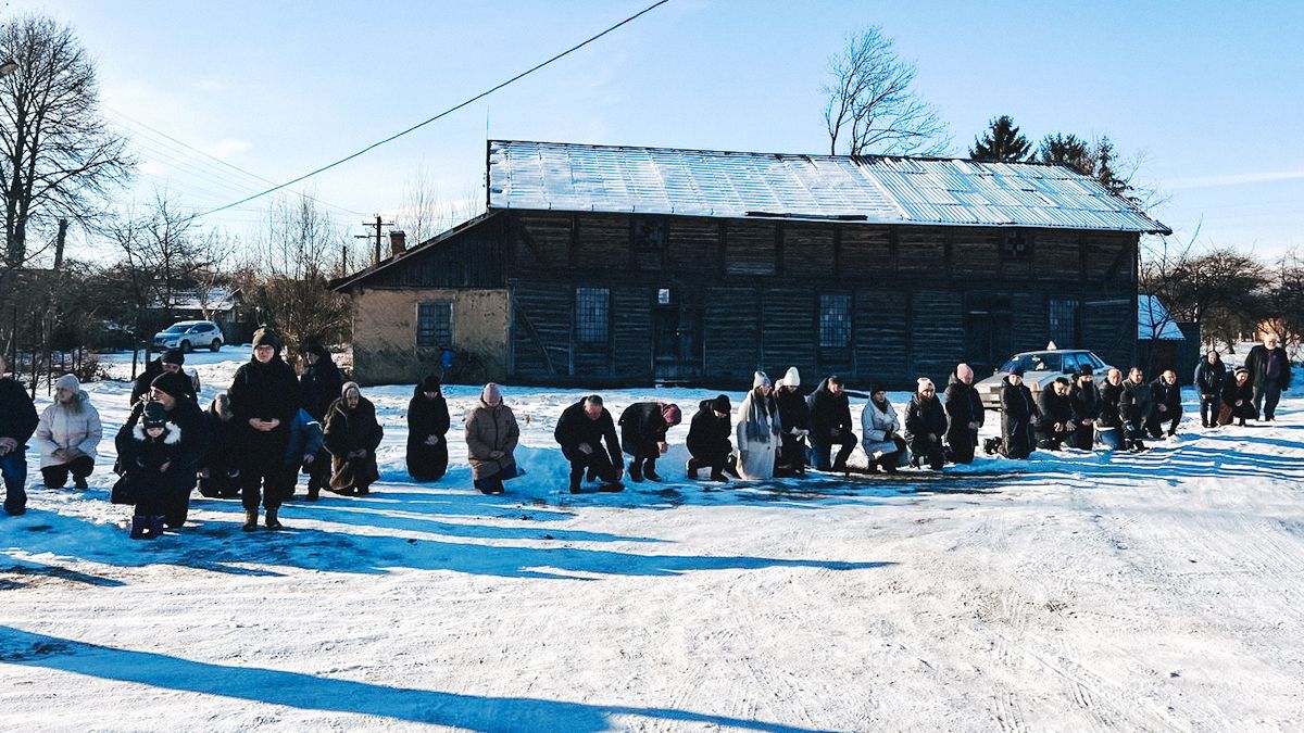 громада зустріла героя