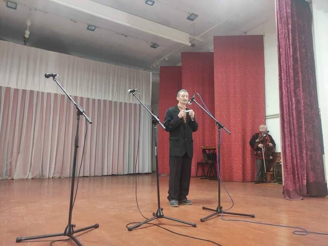 Музики Правобережної Коломийщини: у Печеніжині презентували книгу Миколи Савчука 3