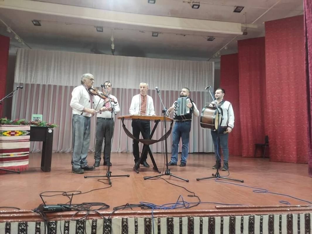 Музики Правобережної Коломийщини: у Печеніжині презентували книгу Миколи Савчука 7