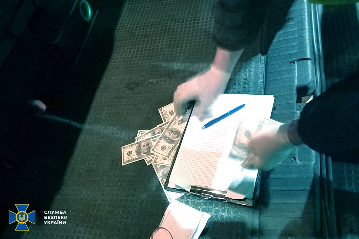 Депутат з Прикарпаття організував бізнес на ухилянтах 3