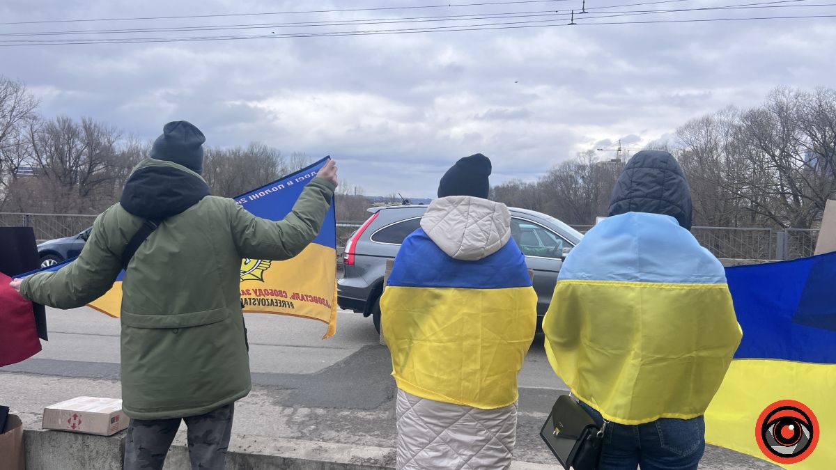 В Івано-Франківську вкотре відбулася акція на підтримку полонених воїнів 5