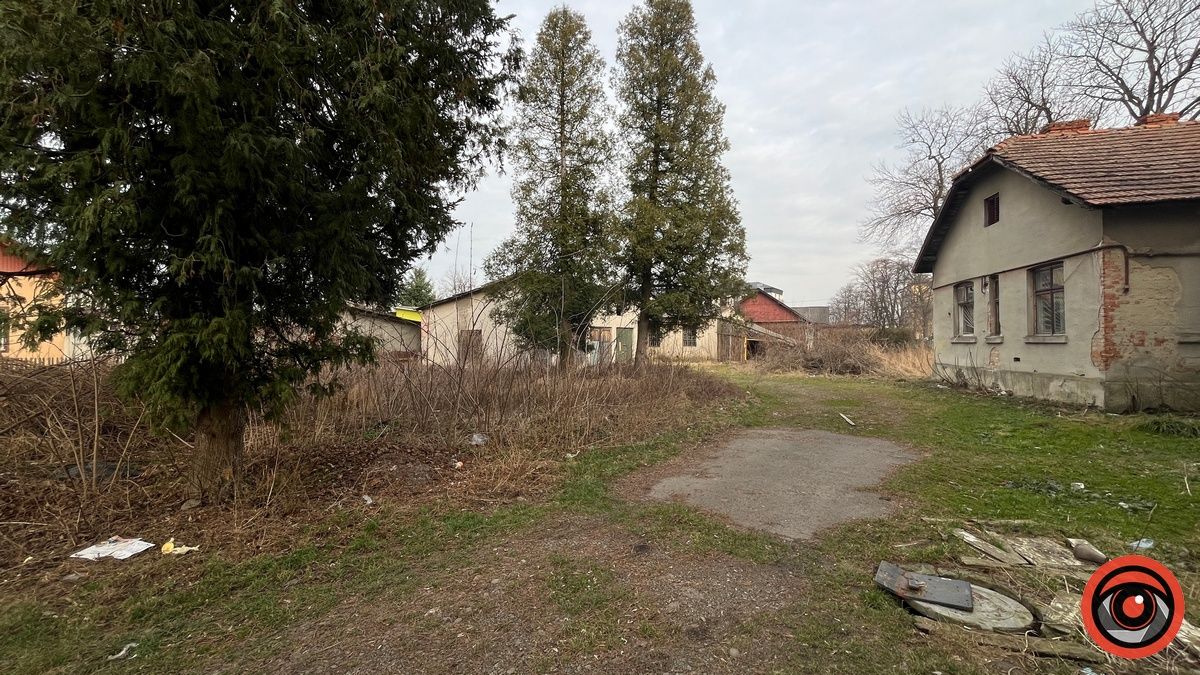 У Коломиї на аукціон виклали будинок Кос-Анатольського 7