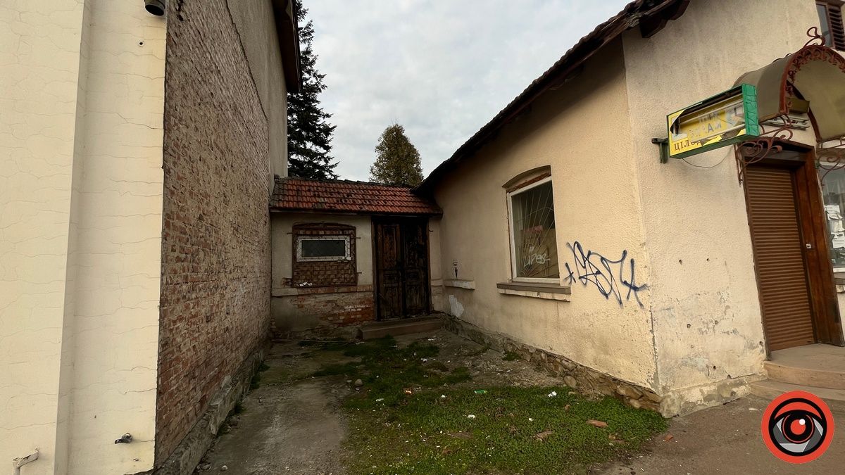 У Коломиї на аукціон виклали будинок Кос-Анатольського 4