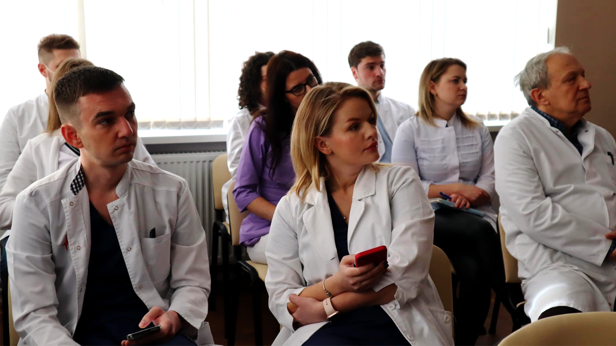 Коломийські медики пройшли унікальний тренінг для інсультного відділення 2