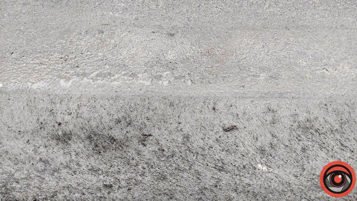 Причесане болото: як працює підмітальна машина в Коломиї | ВІДЕО 2