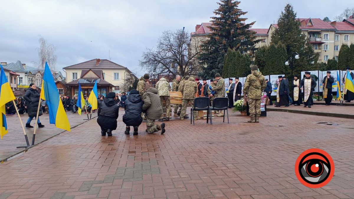 У грудні виповнилося 27: Косів зустрів полеглого Героя Богдана Ігнатюка 7