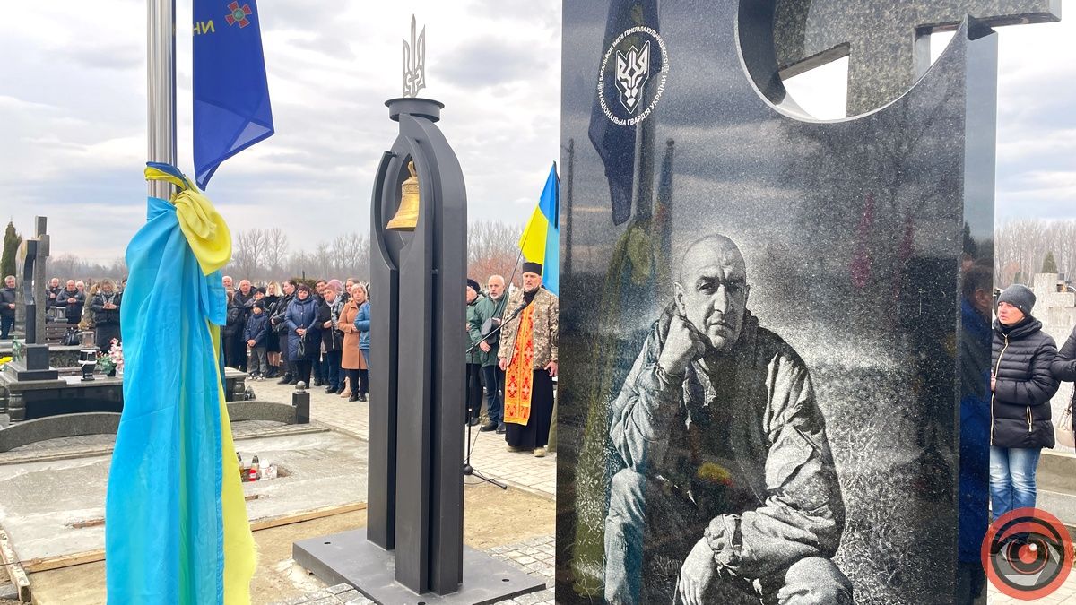 Ганьбище: депутати Коломиї не знайшли часу, щоб віддати шану загиблим захисникам