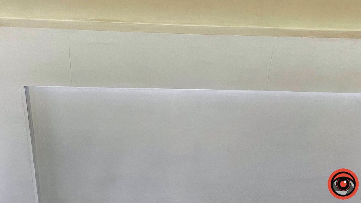 У залі засідань ратуші Коломиї пішли тріщини | ФОТО 9