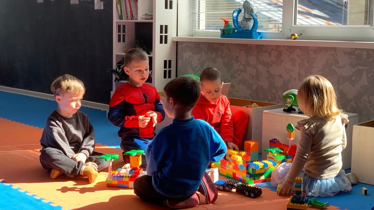 Мінісадочок "Плекальня" проводить набір малят у групи | ФОТОЕКСКУРСІЯ 1