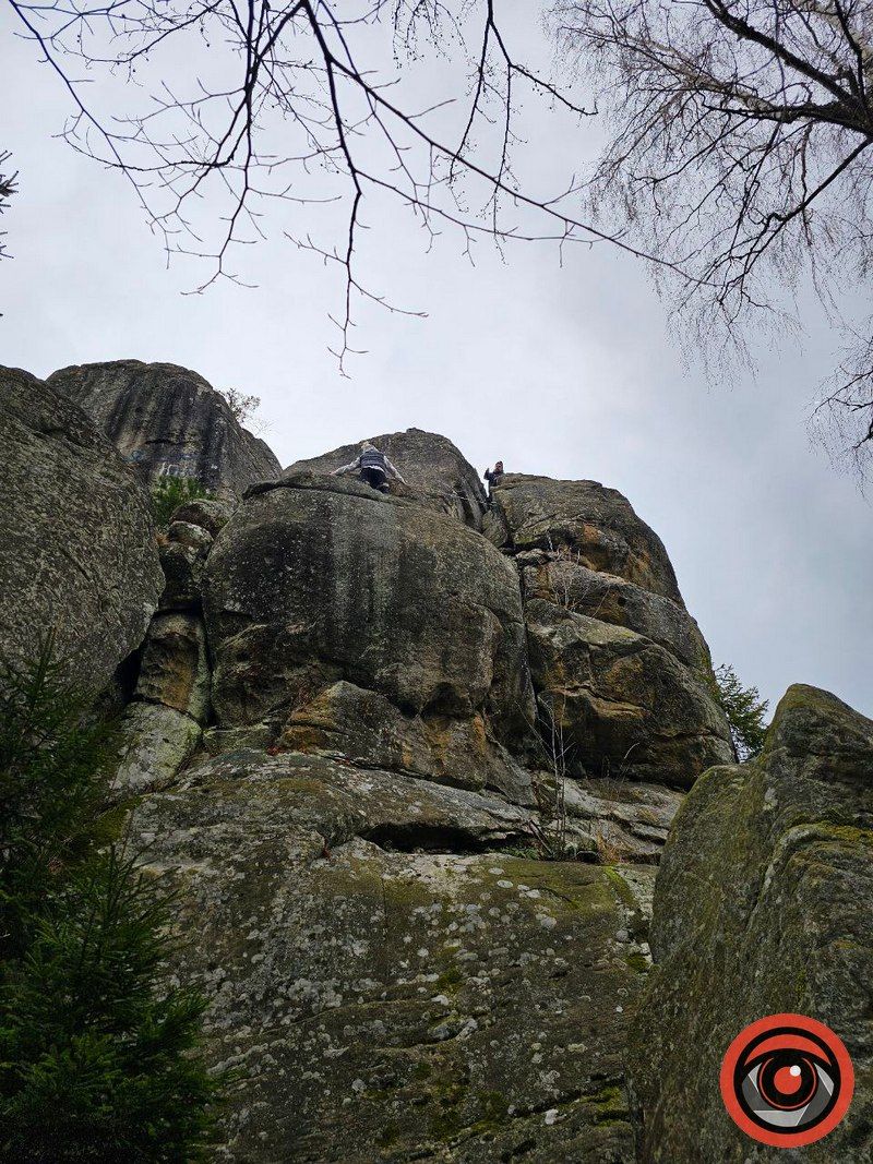 Дорогою до голови білого велетня: які краєвиди зустрічаються на шляху до скелі біля села Дора 7