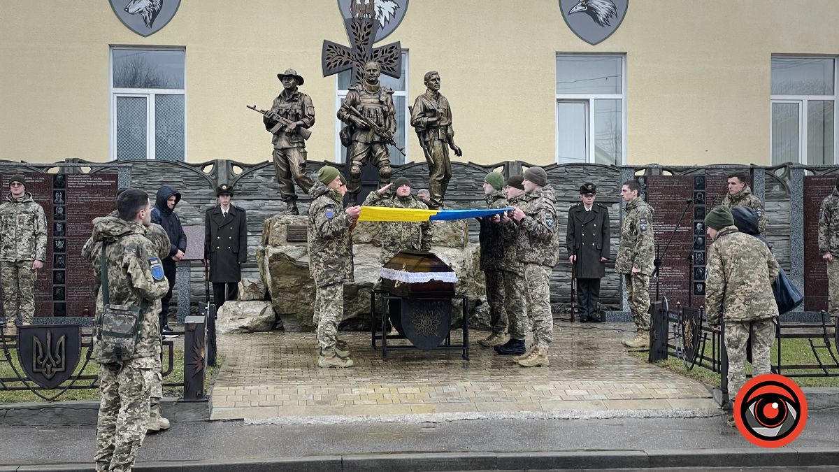 До Коломиї навіки повернувся загиблий "едельвейс" Петро Іванович 3