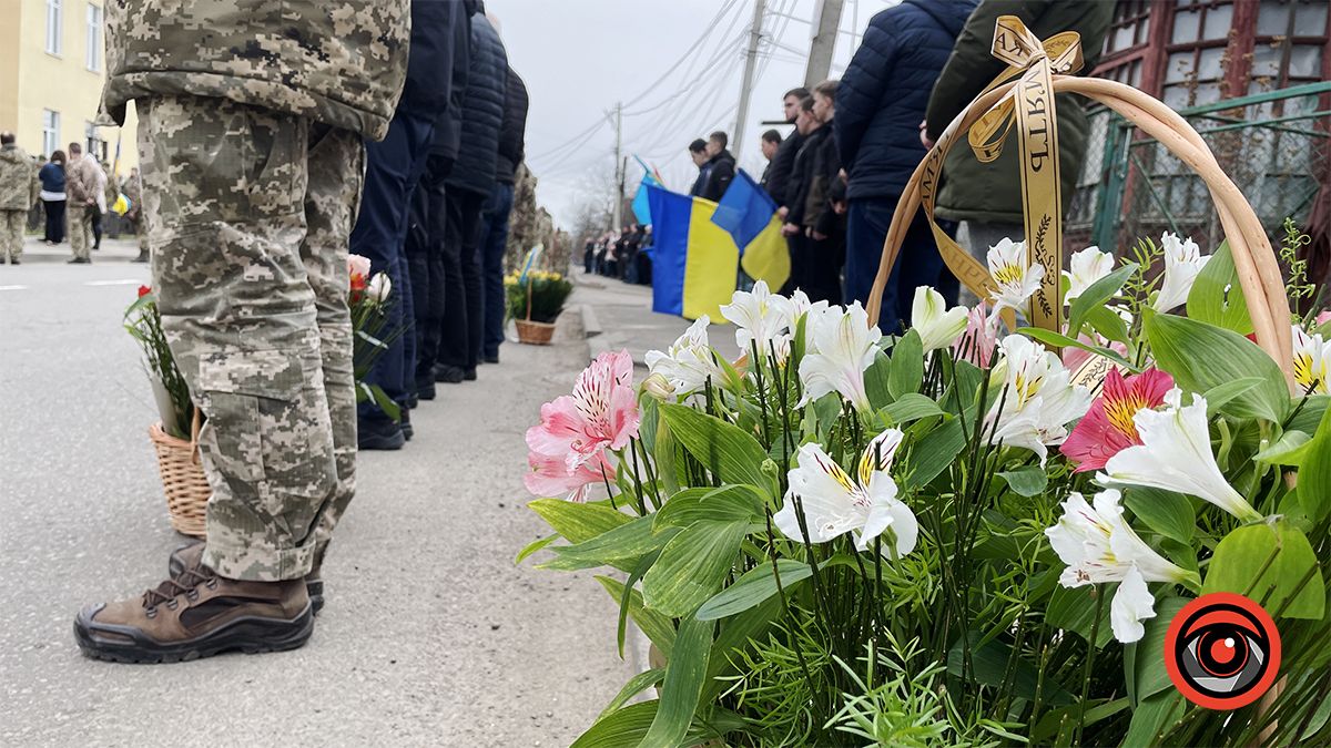 У Коломиї віддали шану загиблому "едельвейсу" Юрію Татарчуку 8