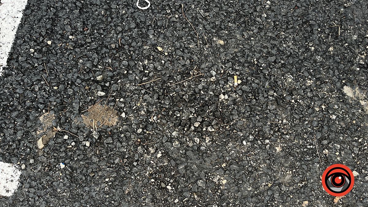 Тріщини та крихкий асфальт | Як зараз виглядають вулиці, які заасфальтували наприкінці минулого року 14