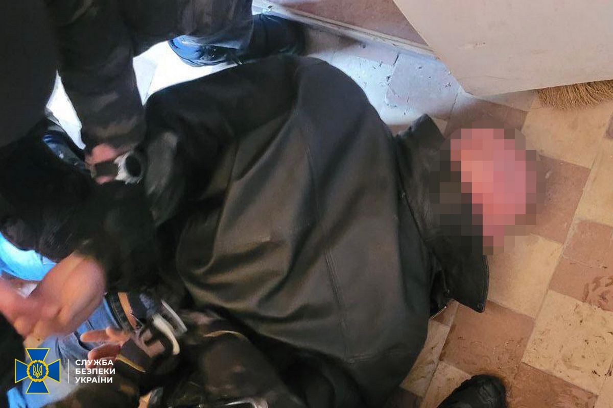 Чоловіки з Косівщини торгували зброєю та боєприпасами, що потрапляли з фронту 1