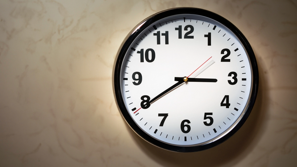 Коли переводять годинники цієї весни