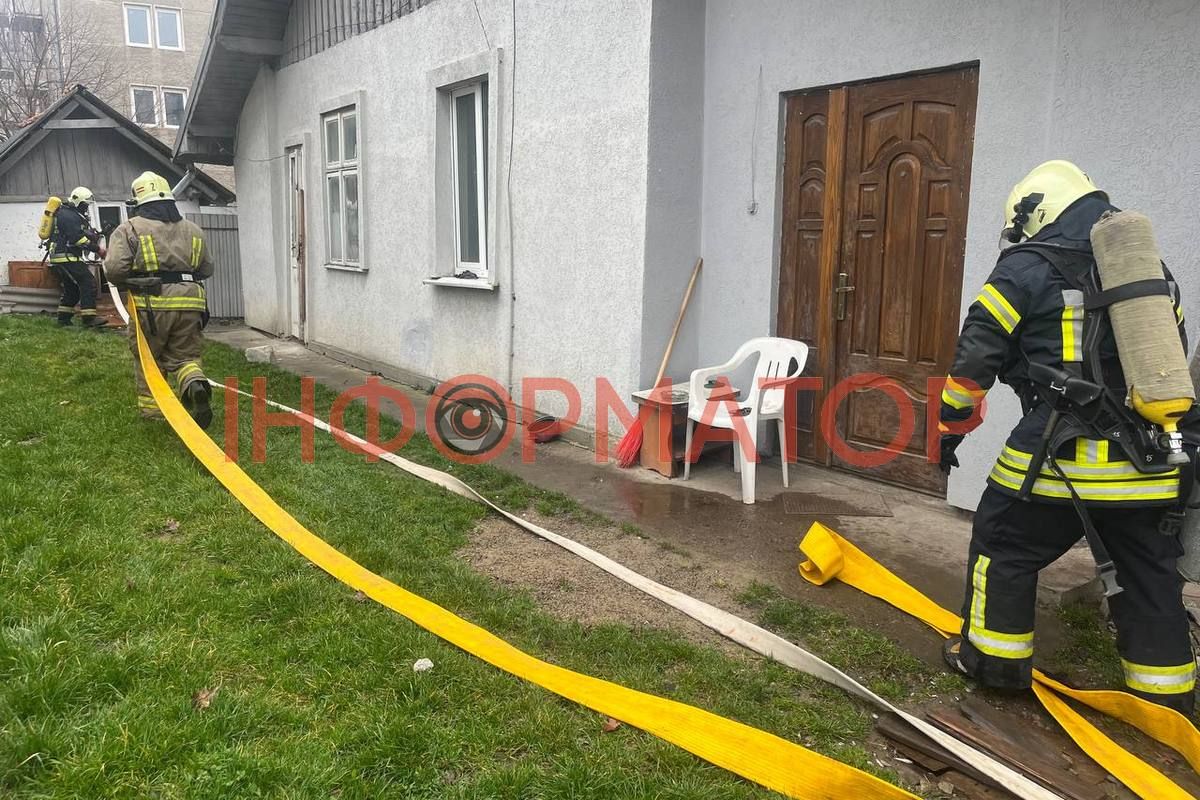У Коломиї 18 березня сталась пожежа житлового будинку 4