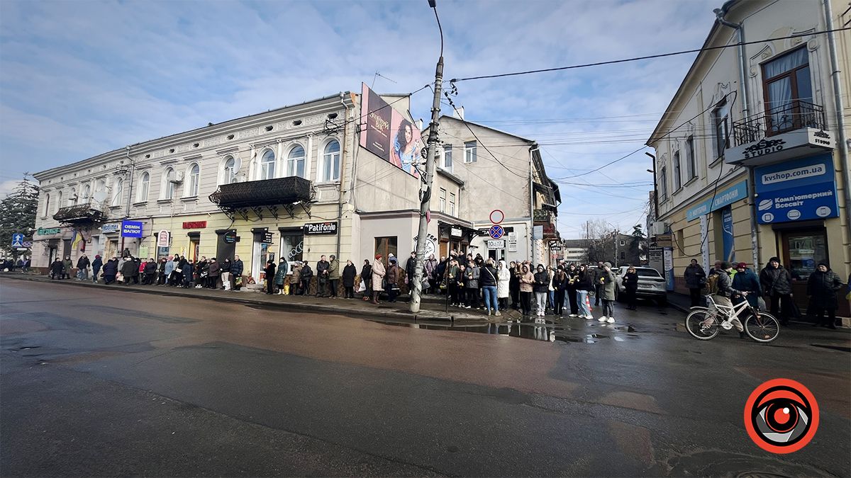 У Коломиї в останню дорогу провели добровольця Івана Борейка 1