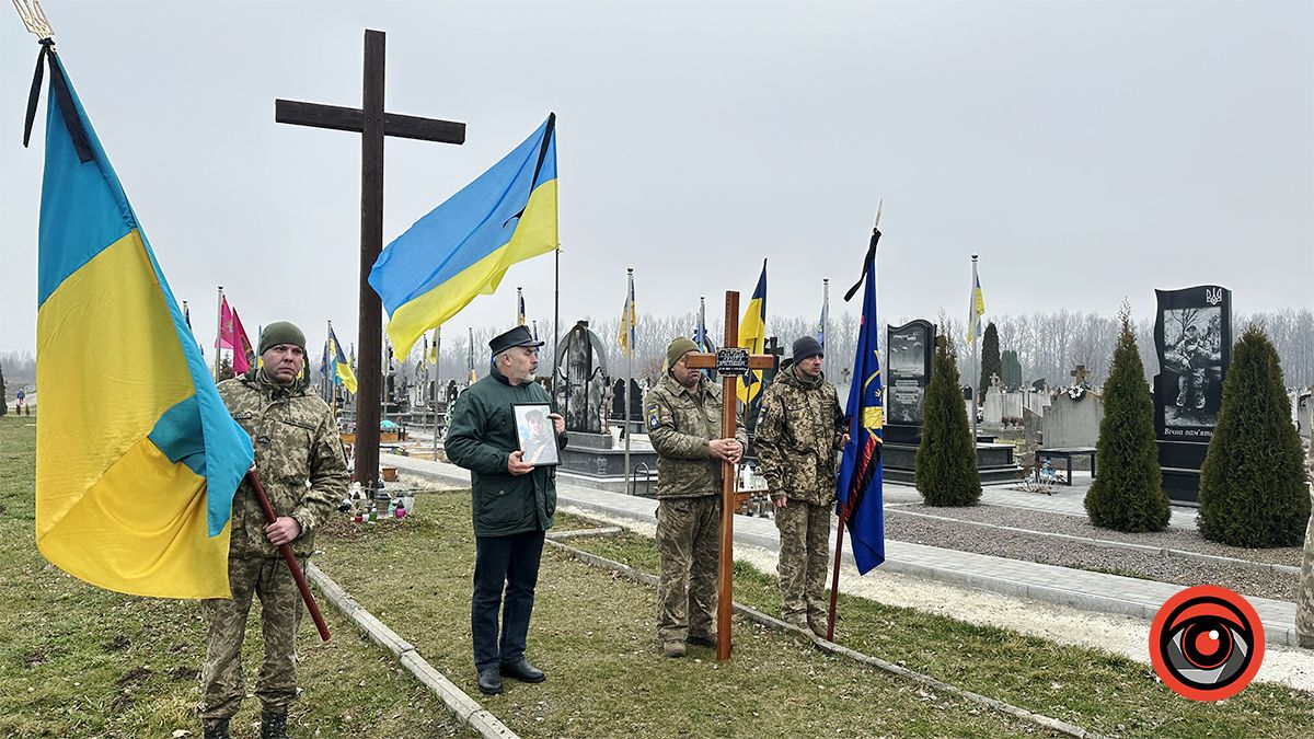 Сьогодні Коломия провела в останню путь Героя Назарія Гнатишака 7