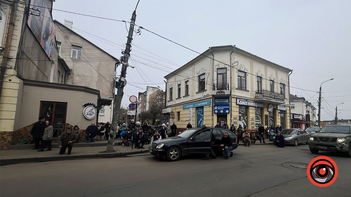 Коломияни віддали останню шану мужньому воїну Сергію Резніку 4