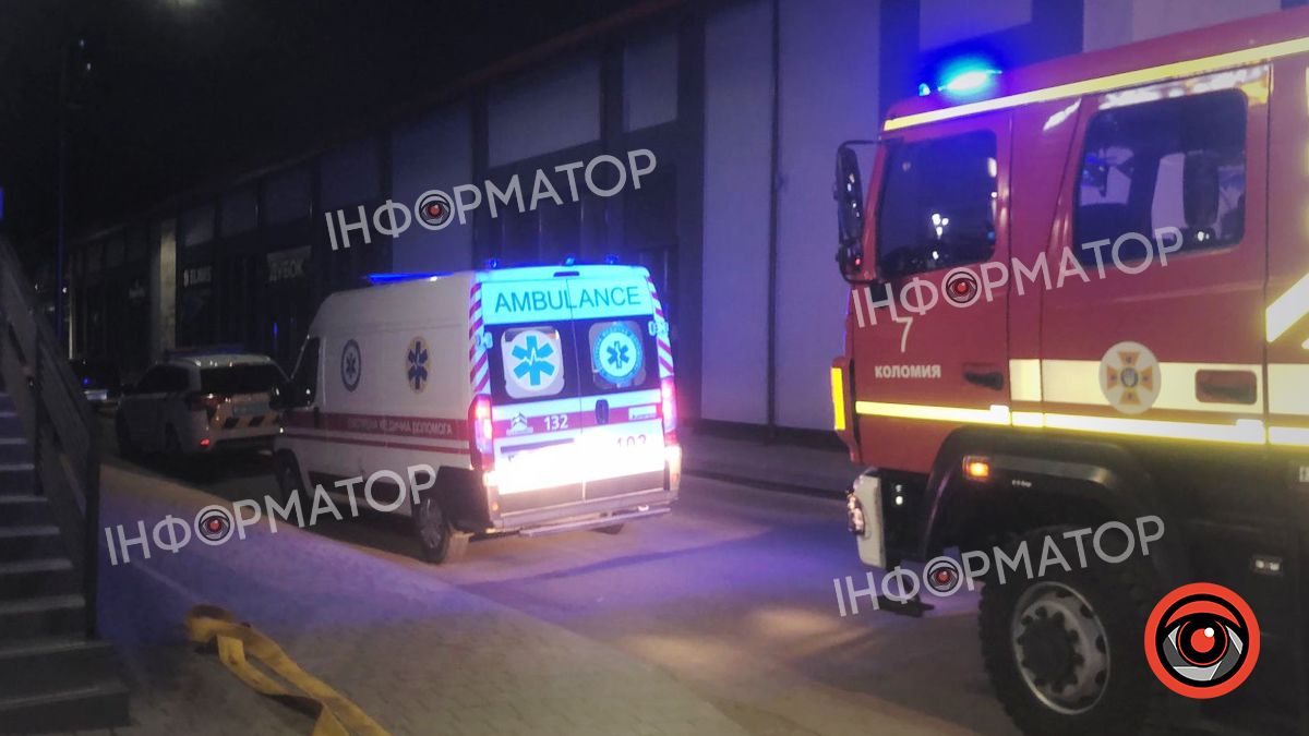 Пожежний автомобіль, швидка допомога