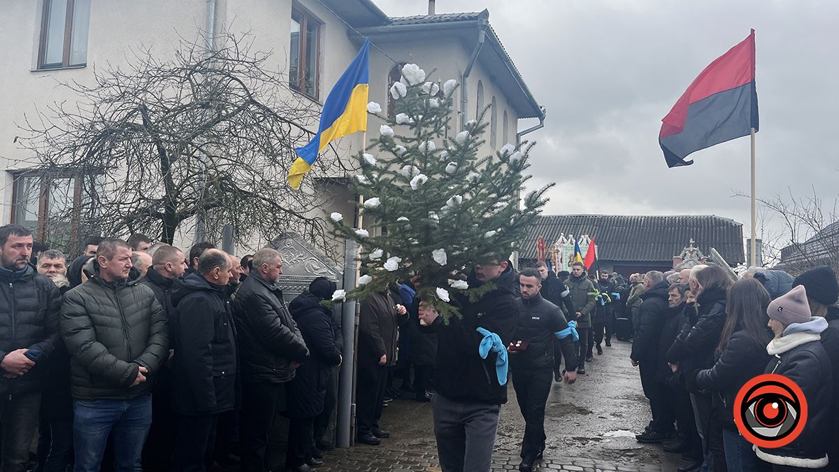 У Замулинцях на вічний спочинок провели Героя Степана Гуню 5