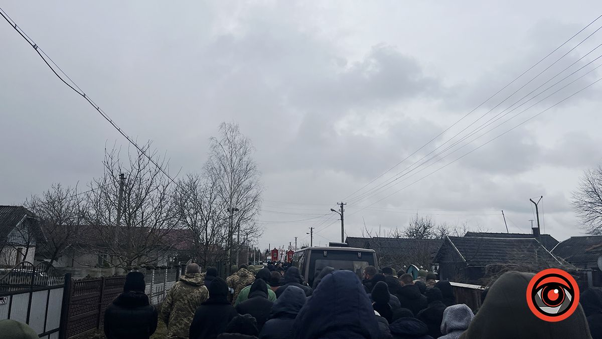 У Замулинцях на вічний спочинок провели Героя Степана Гуню 10