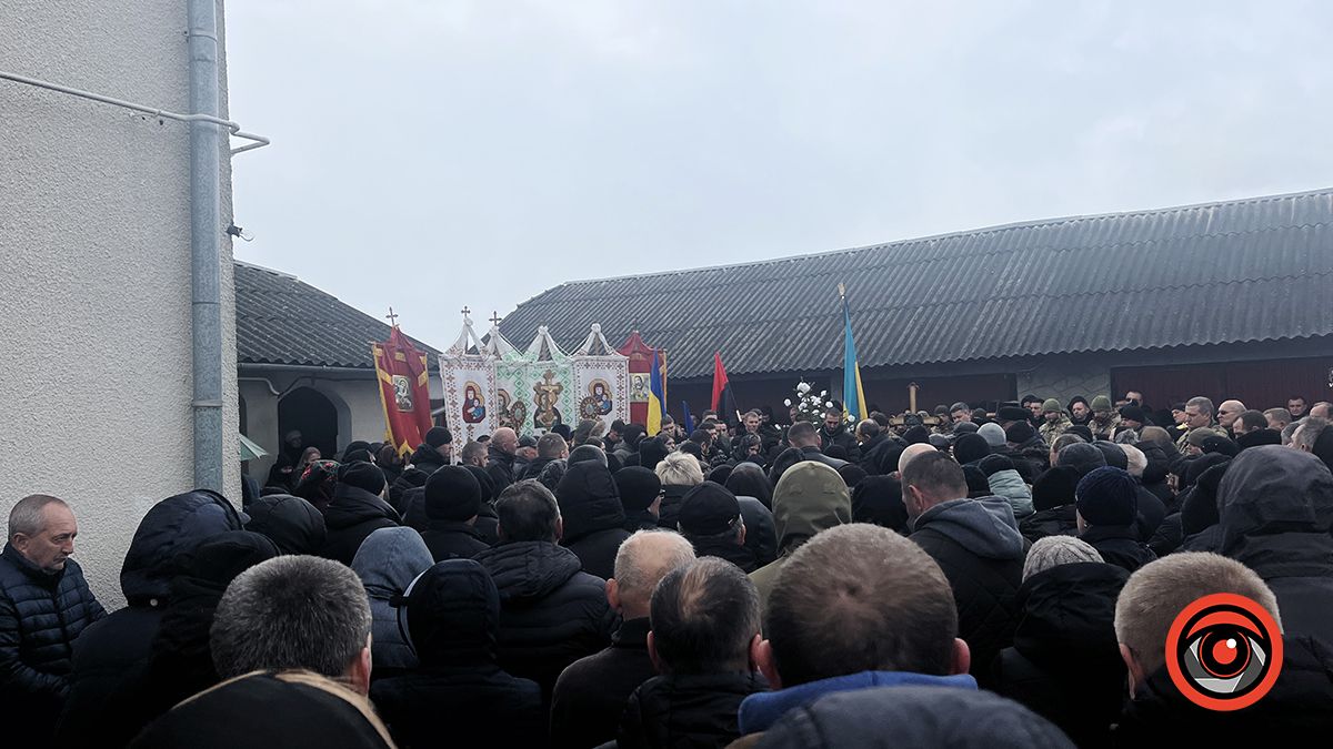 У Замулинцях на вічний спочинок провели Героя Степана Гуню 2