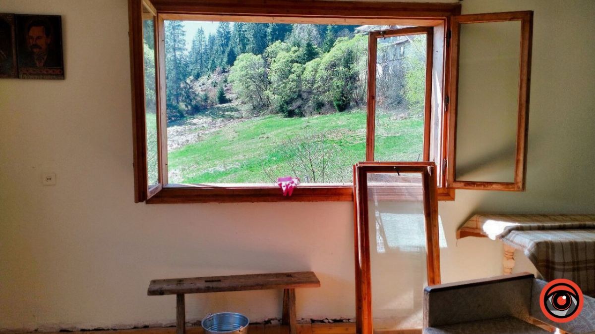 У Ворохті перетворюють гуцульську хату на центр психологічної реабілітації 2