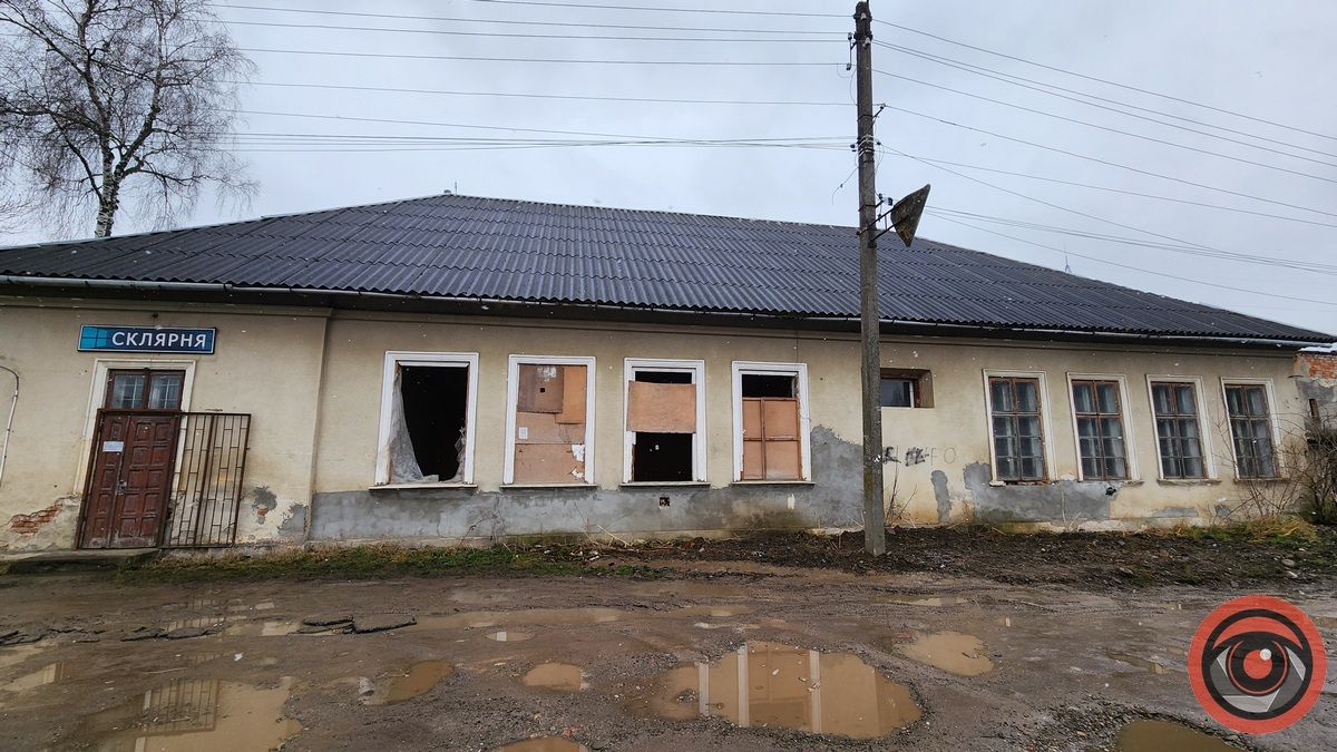 Яку ціну запропонували на аукціоні за давню будівлю євангельської школи на вул. Петлюри у Коломиї 5