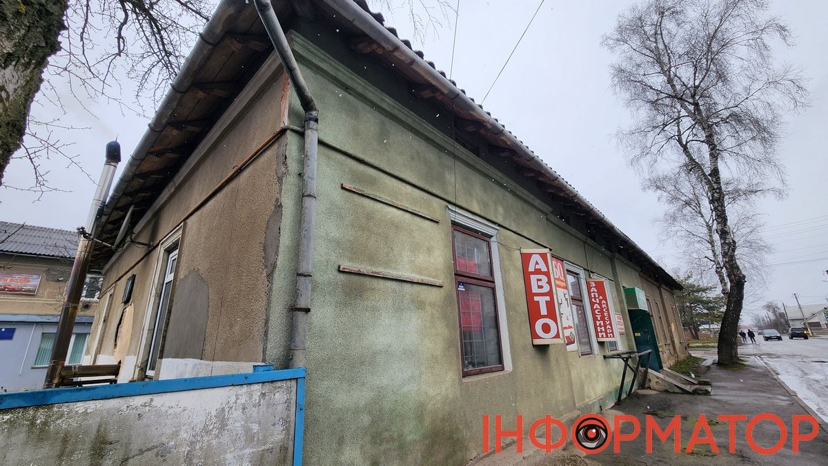 Яку ціну запропонували на аукціоні за давню будівлю євангельської школи на вул. Петлюри у Коломиї 6