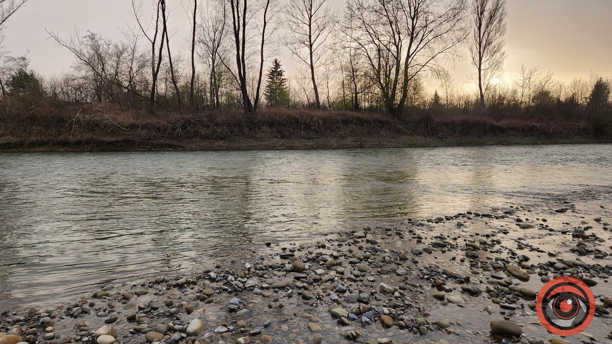 Прут вдень та у надвечір'я: фото, що зігрівають серце | ФОТО, ВІДЕО 14