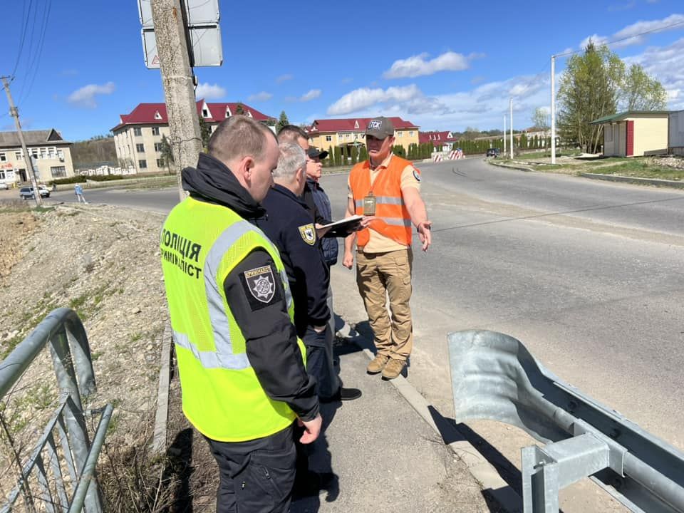 Скандальний нардеп взявся перевіряти мости на Косівщині та Верховинщині 1