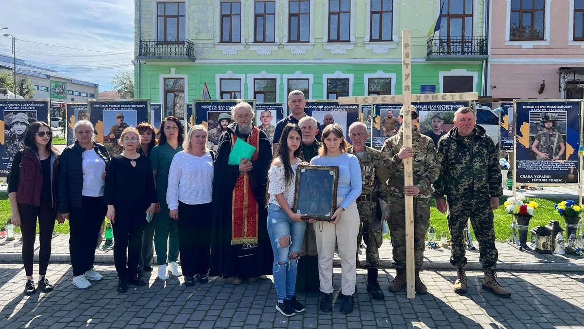Отинія долучилася до Хресної Дороги, якою пройдуть через всю Україну 3
