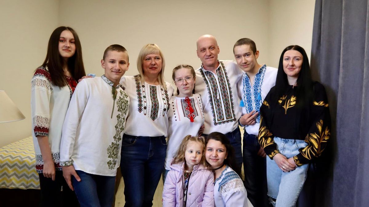 Свій дім у Коломиї тепер має дитячий будинок сімейного типу із Херсонщини 1