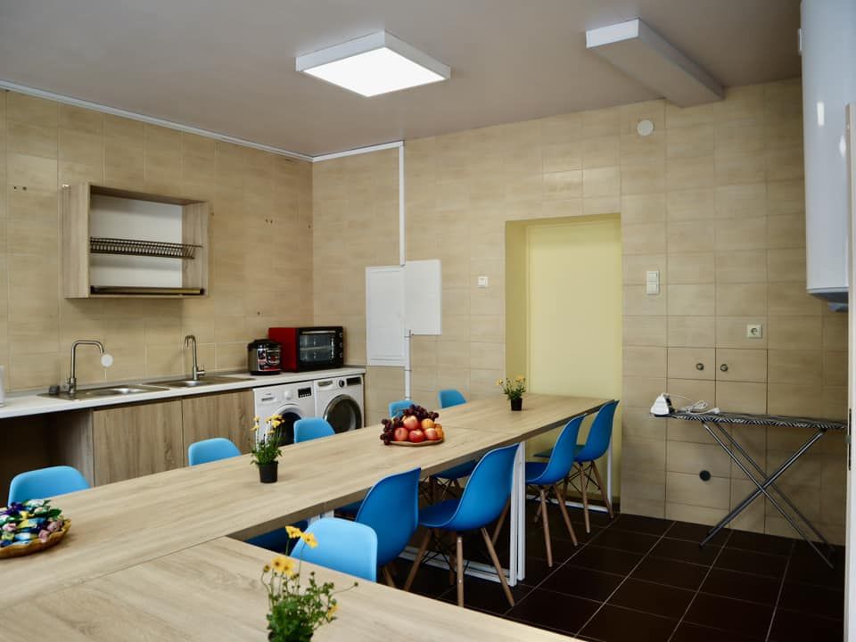 Свій дім у Коломиї тепер має дитячий будинок сімейного типу із Херсонщини 4