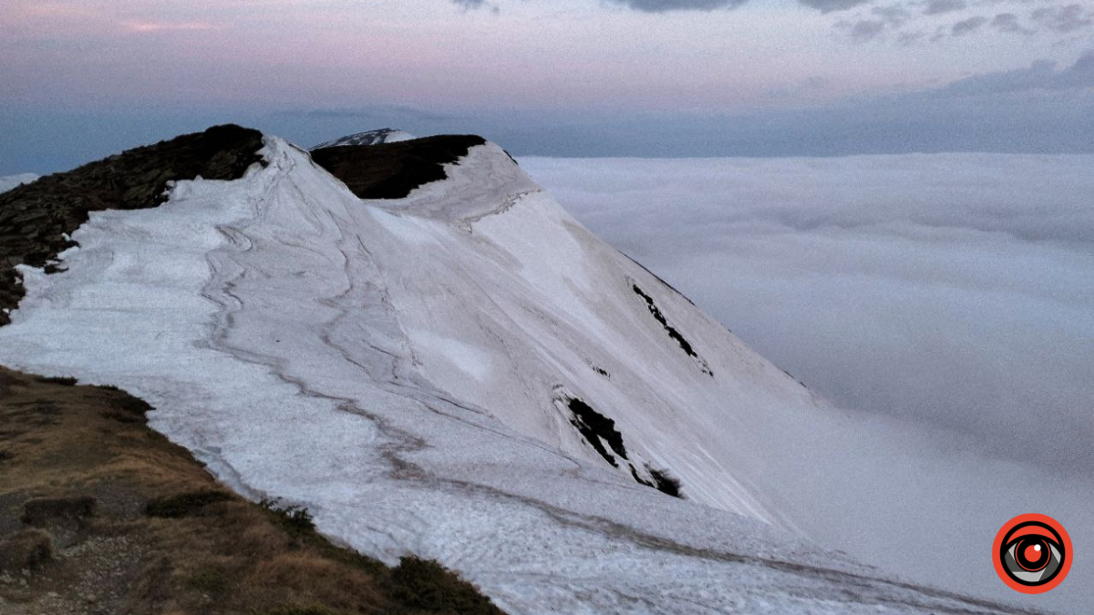 Ще трохи засніжених Карпат: 8 неймовірних фото з Говерли 7