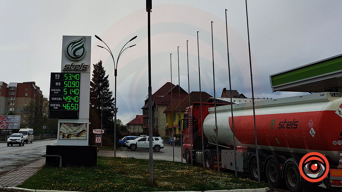 Скільки коштує літр палива на автозаправках Коломиї 19 квітня 5