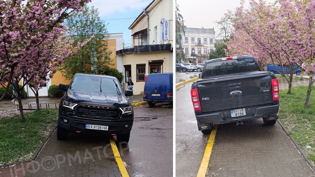 На розмітці 1.4, зате під сакурою: Ford Ranger водій припаркував у самому центрі Коломиї 2